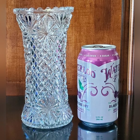 MCM 🇦🇹 Oberglas Austria 7 1/8" Tall Bright Sparkling Glass Vase - Picture 15 of 15